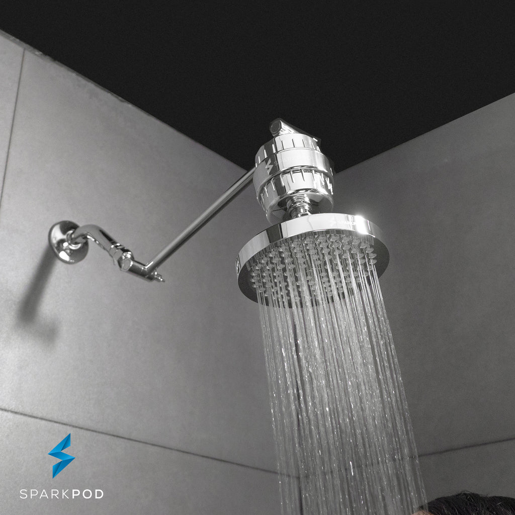 SparkPod Cabezal de ducha filtrado con 8 ajustes de pulverización, filtro  de agua adecuado para personas con cabello, piel y cuero cabelludo secos